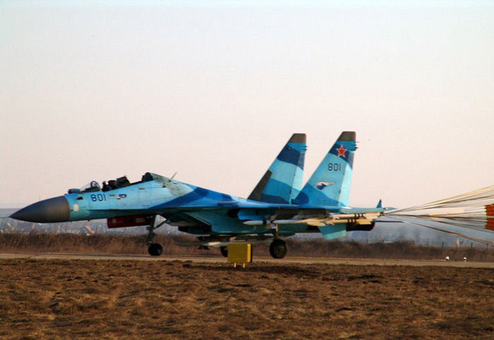 Su-35 without a canopy
